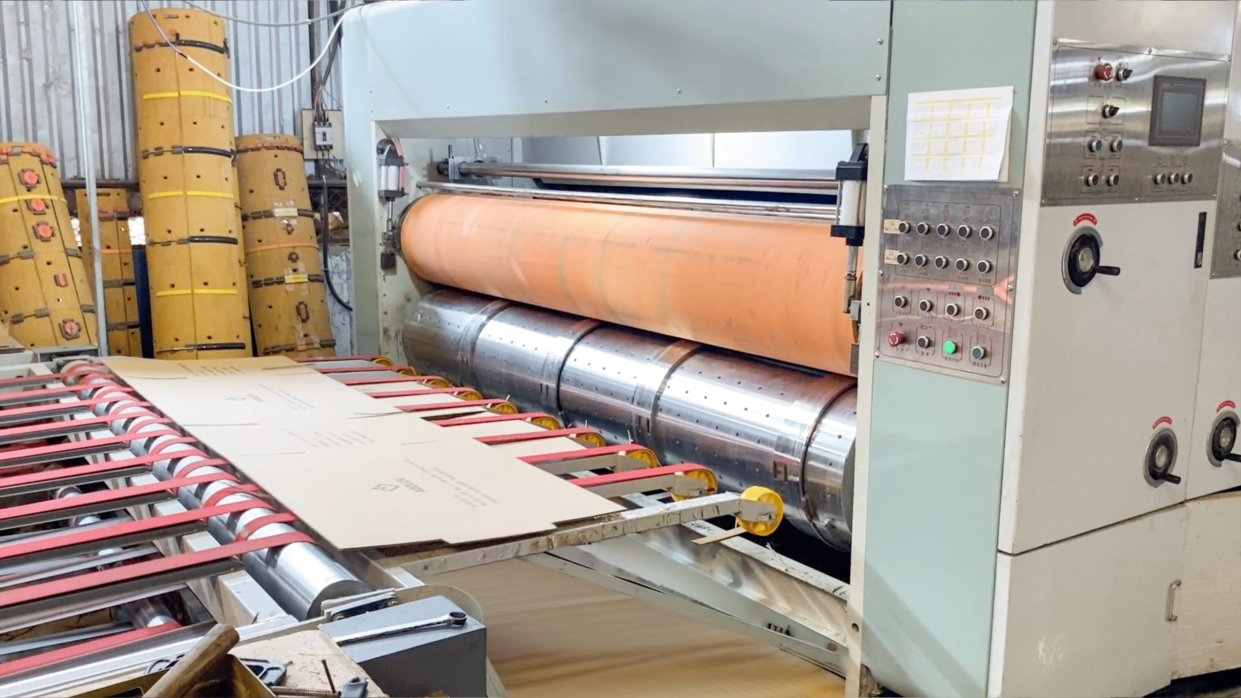 Cung cấp thùng carton vận chuyển quốc tế chất lượng