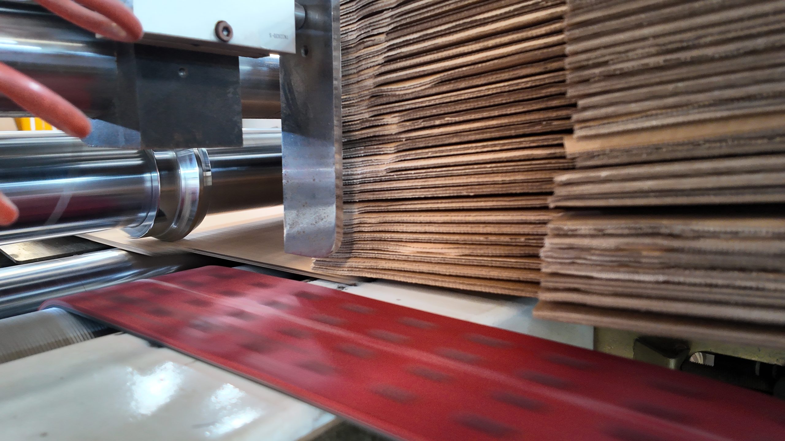 Hộp Carton 3 Lớp: Cấu Tạo, Ứng Dụng Và Cách Chọn Đúng