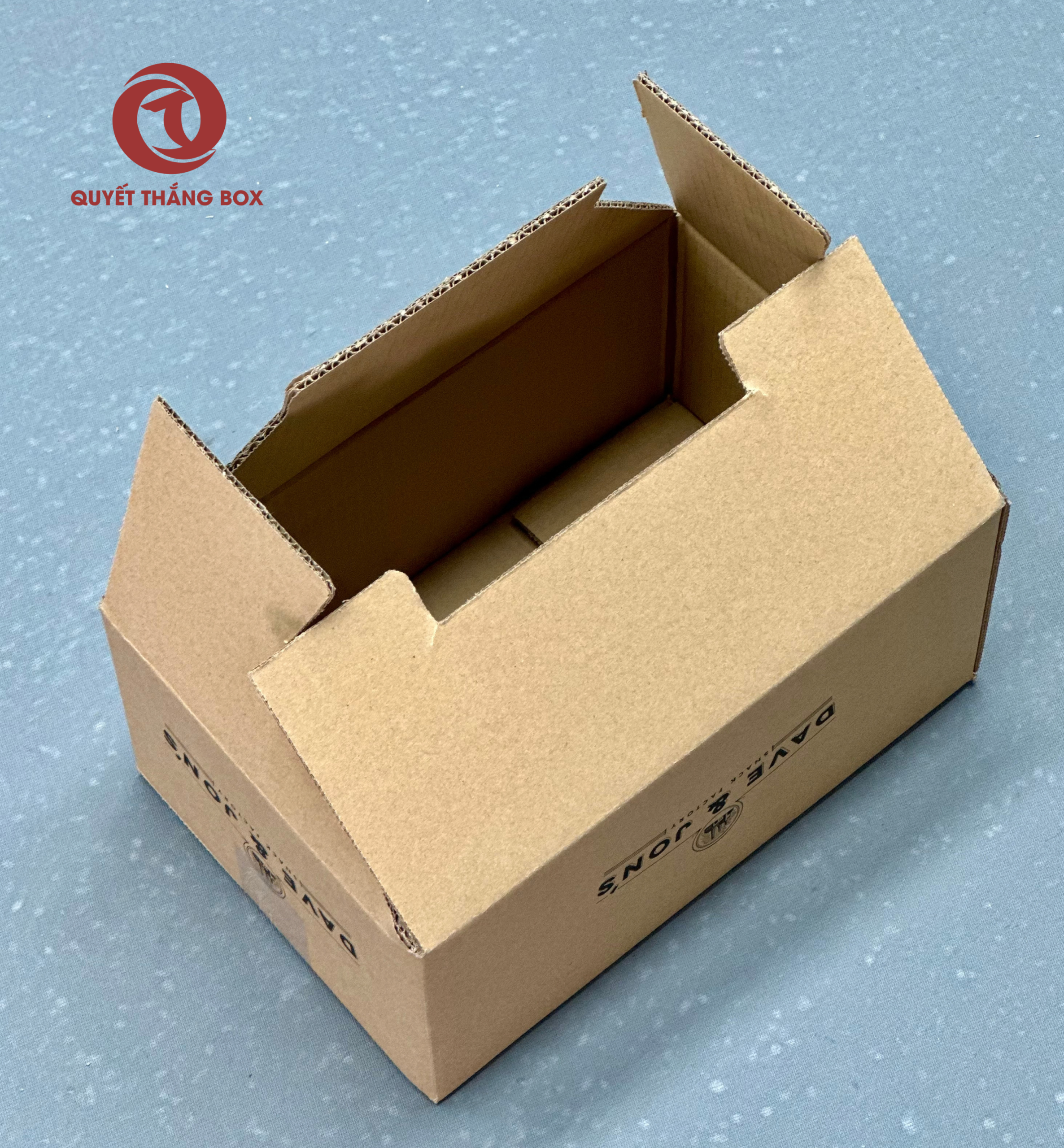 Thùng Carton Đáy Tự Động
