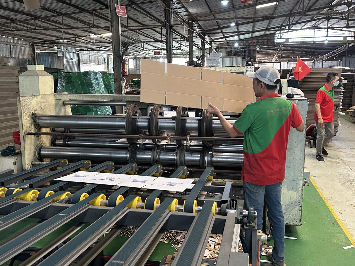 Xưởng sản xuất thùng carton KCN Đồng Nai – nhà máy Quyết Thắng Box